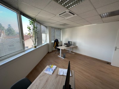 BUREAU A VENDRE - CHALON SUR SAONE - 96.17 m2 - 180 200 €