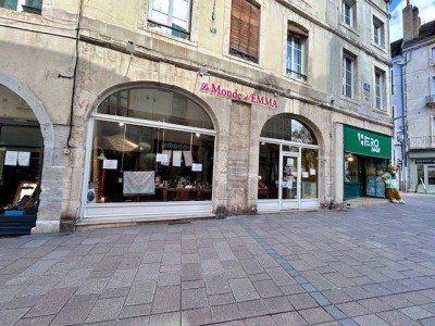 LOCAL COMMERCIAL A LOUER - CHALON SUR SAONE - 96.55 m2 - 206,44 &euro; HC et HT/m<sup>2</sup>/an