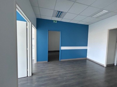 LOCAL COMMERCIAL A LOUER - CHALON SUR SAONE - 92 m2 - 195,65 € HC et HT/m<sup>2</sup>/an