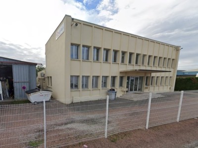 BUREAUX A VENDRE - CHAMPFORGEUIL - 510 m2 - 370000€ 