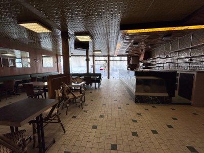 LOCAL COMMERCIAL A VENDRE - CHALON SUR SAONE - 120 m2 - 190 000 €