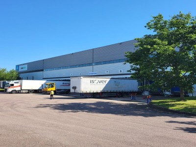 ENTREPOT LOGISTIQUE A LOUER - SEVREY - 22541 m2 - 57,00�&euro; HC et HT/m<sup>2</sup>/an