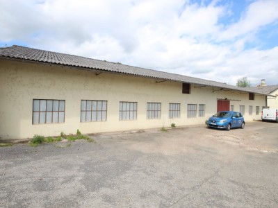 LOCAL D ACTIVITE A VENDRE - BANTANGES - 1650 m2 - 220�000�&euro; 