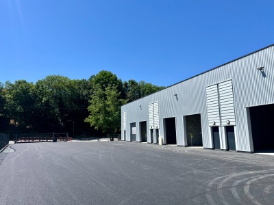 LOCAL D ACTIVITE NEUF A VENDRE - NUELLES - 114.27 m2 divisibles � partir de 114.27 m2 - 1�500,83�&euro; /m<sup>2</sup>