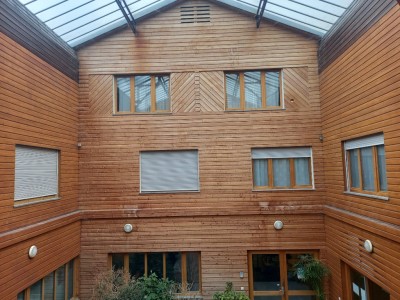 BUREAU A VENDRE - LONS LE SAUNIER - 184.54 m2 - 228800€ 