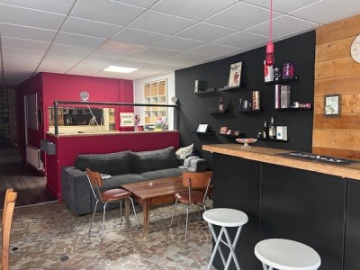 LOCAL COMMERCIAL A LOUER - CHALON SUR SAONE - 100 m2 - 96€ HC/m<sup>2</sup>/an