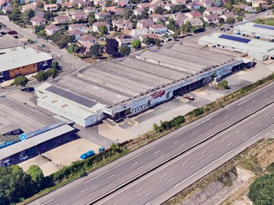 BTIMENT D ACTIVITE A VENDRE - VILLEFRANCHE SUR SAONE - 6750 m2 divisibles  partir de 745 m2 - 600€ /m<sup>2</sup>