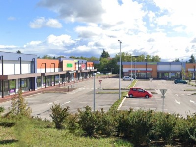 LOCAL COMMERCIAL A LOUER - CHOISEY - 300 m2 - 90€ HC et HT/m<sup>2</sup>/an