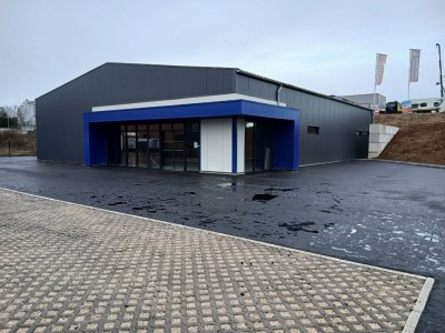 LOCAL D ACTIVITE A LOUER - ST VIT - 500 m2 - 108�&euro; HC et HT/m<sup>2</sup>/an