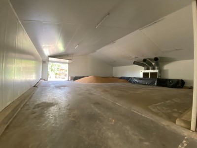 LOCAL D ACTIVITE A LOUER - L ABERGEMENT DE CUISERY - 400 m2 - 60€ HC et HT/m<sup>2</sup>/an