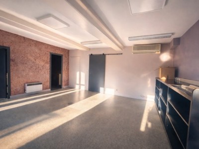 BUREAU A LOUER - CHALON SUR SAONE - 55 m2 - 135,27�&euro; HC et HT/m<sup>2</sup>/an