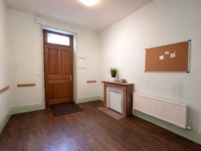 BUREAU A LOUER - CHALON SUR SAONE - 65 m2 - 120�&euro; HC et HT/m<sup>2</sup>/an