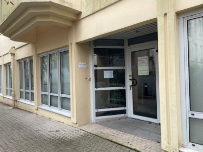 LOCAL COMMERCIAL A VENDRE - BESANCON - 195 m2 - 450 000 &euro; 