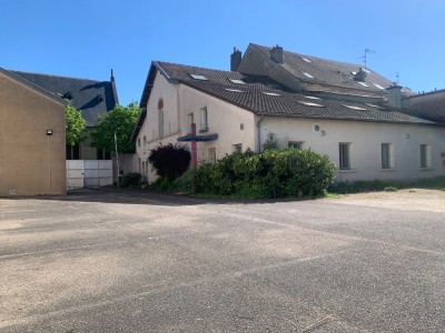 BUREAU A LOUER - BEAUNE GARE - 260 m2 - 207,69 &euro; HC et HT/m<sup>2</sup>/an