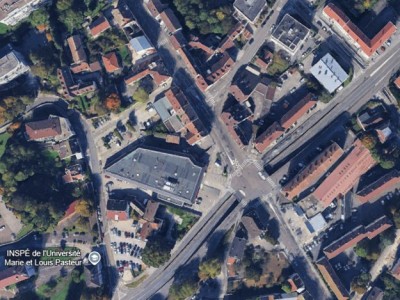 LOCAL COMMERCIAL A LOUER - BESANCON - 211 m2 divisibles à partir de 71 m2 - 120 € HC et HT/m<sup>2</sup>/an