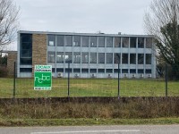BATIMENT A VOCATION MIXTE A LOUER - BRANGES - 840 m2 divisibles à partir de 280 m2 - 28,57 € HC et HT/m<sup>2</sup>/an