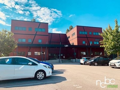 BUREAU A LOUER - CHALON SUR SAONE - 754 m2 divisibles  partir de 154 m2 - Prix : nous consulter