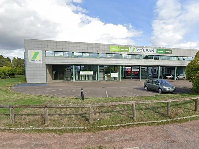 BUREAU A LOUER - CHALON SUR SAONE - 1000 m2 divisibles  partir de 638 m2 - 90 € HC et HT/m<sup>2</sup>/an