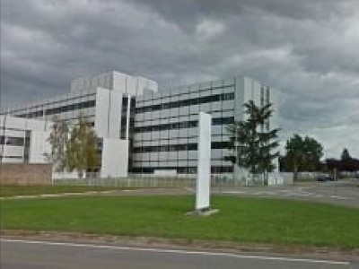 BUREAU A LOUER - CHALON SUR SAONE - 18000 m2 divisibles  partir de 50 m2 - 100 € HC/m<sup>2</sup>/an