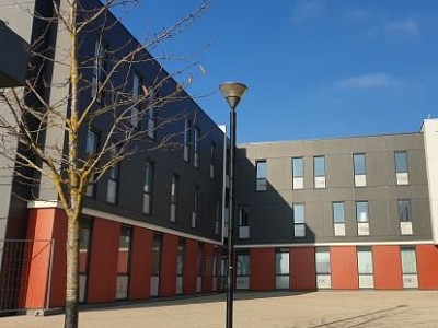 BUREAU A LOUER - DIJON - 902 m2 - Prix : nous consulter