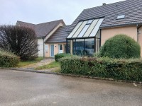 BUREAU A LOUER - MISEREY SALINES - 355 m2 divisibles à partir de 190 m2 - 125,07 € HC et HT/m<sup>2</sup>/an