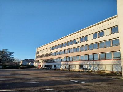 BUREAU A VENDRE - BESANCON - 3000 m2 - 2767500 € 