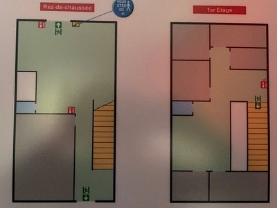 BUREAU A VENDRE - BRON - 228 m2 - 476000 € 