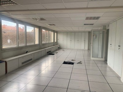 BUREAU A VENDRE - CHALON SUR SAONE - 2175 m2 divisibles  partir de 100 m2 - 1500 € /m<sup>2</sup>