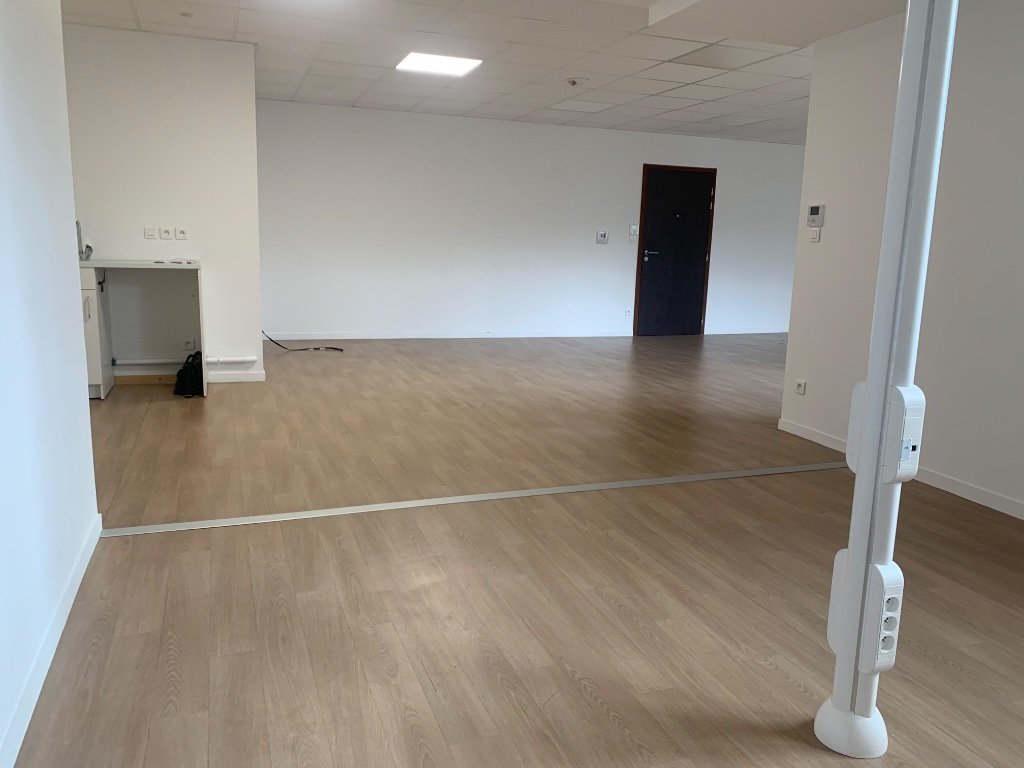 BUREAU A VENDRE - DIJON DRAPEAU - 60.41 m2 - 169 000 €