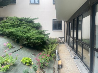 BUREAU A VENDRE - DIJON - 122,6 m2 - 442900 € 