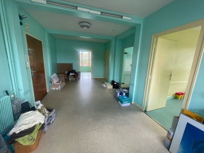LOCAL COMMERCIAL TYPE BUREAU A VENDRE - DIJON - 74 m2 - 150000 € 