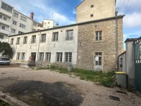 ENSEMBLE IMMOBILIER A VOCATION TERTIAIRE A VENDRE - DIJON - 727.7 m2 - 1 200 000 &euro; 
