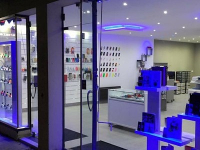 FONDS DE COMMERCE A CEDER<br>INFORMATIQUE - MULTIMEDIA - ST GERVAIS LES BAINS - 80 m2 - 39000 €