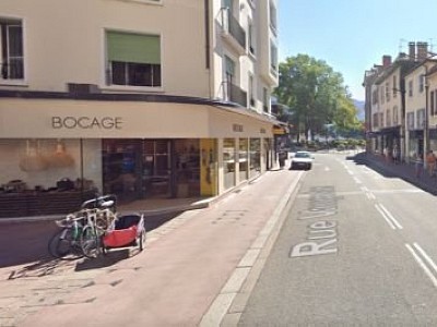 LOCAL COMMERCIAL A LOUER - ANNECY - 42 m2 - 368,86 € HC et HT/m<sup>2</sup>/an