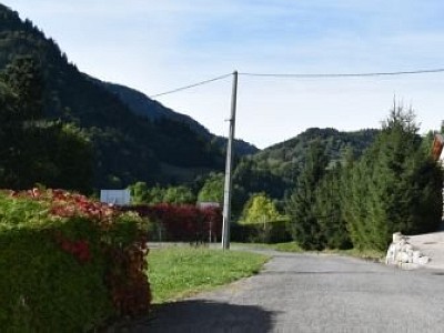 LOCAL COMMERCIAL A LOUER - BELLEVAUX - 1200 m2 - Prix : nous consulter