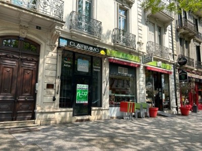 LOCAL COMMERCIAL A LOUER - CHALON SUR SAONE - 54 m2 - 205,56 € HC et HT/m<sup>2</sup>/an