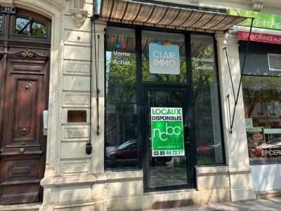 LOCAL COMMERCIAL A LOUER - CHALON SUR SAONE - 54 m2 - 205,56 € HC et HT/m<sup>2</sup>/an