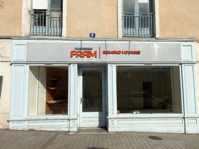 LOCAL COMMERCIAL A LOUER - CHALON SUR SAONE - 90 m2 - 144,30 € HC et HT/m<sup>2</sup>/an