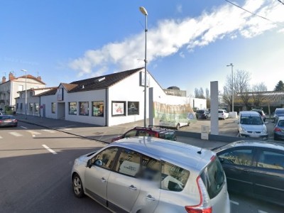 Ensemble immobilier  vocation commerciale A LOUER - CHALON SUR SAONE - 1038,5 m2 - 120,03 € HC et HT/m<sup>2</sup>/an
