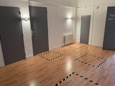 LOCAL COMMERCIAL A LOUER - CHALON SUR SAONE - 50 m2 - 180 € HC et HT/m<sup>2</sup>/an