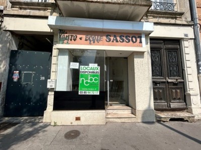 LOCAL COMMERCIAL A LOUER - CHALON SUR SAONE - 50 m2 - 180 € HC et HT/m<sup>2</sup>/an