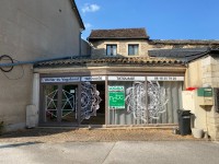 LOCAL COMMERCIAL A LOUER - GIVRY - 55 m2 - 141,82 &euro; HC et HT/m<sup>2</sup>/an