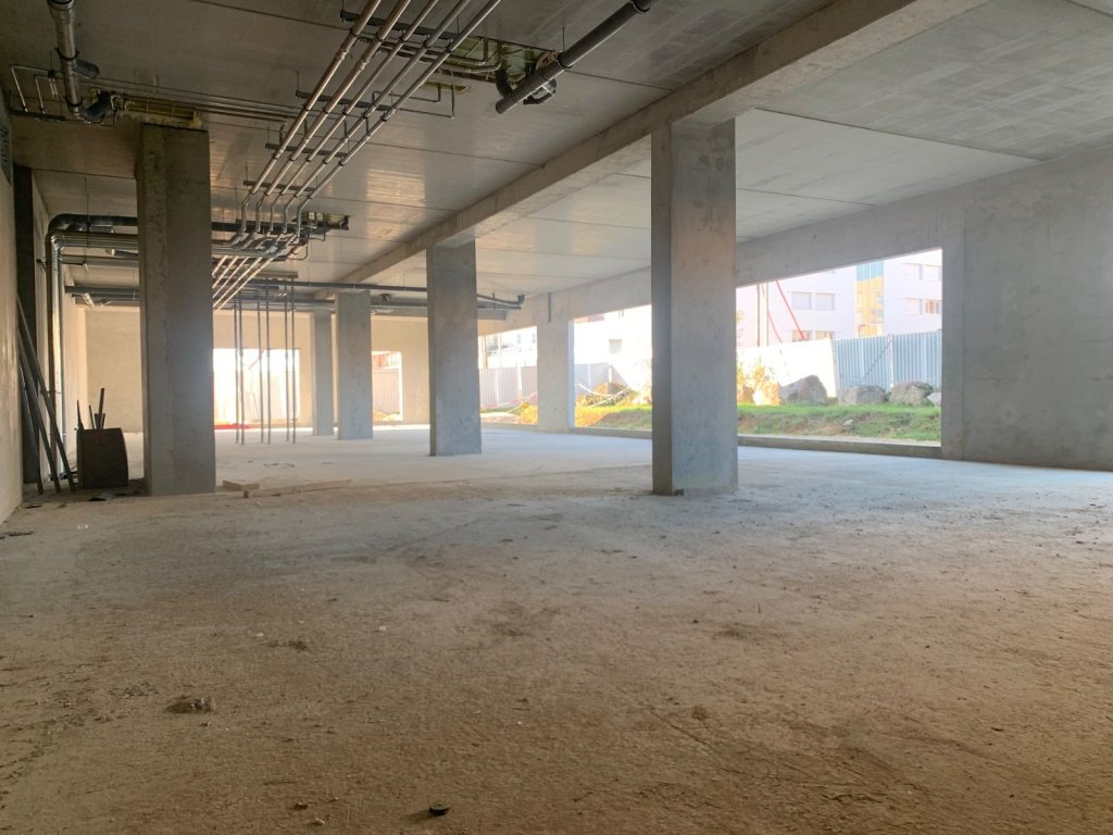 LOCAL COMMERCIAL A LOUER - ST APOLLINAIRE - 297 m2 - 180 € HC et HT/m<sup>2</sup>/an