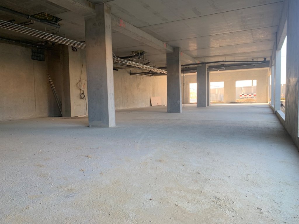 LOCAL COMMERCIAL A LOUER - ST APOLLINAIRE - 297 m2 - 180 € HC et HT/m<sup>2</sup>/an