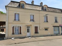 ENSEMBLE IMMOBILIER A VENDRE - ST GERMAIN DU BOIS - 608 m2 - 240 000 &euro; 