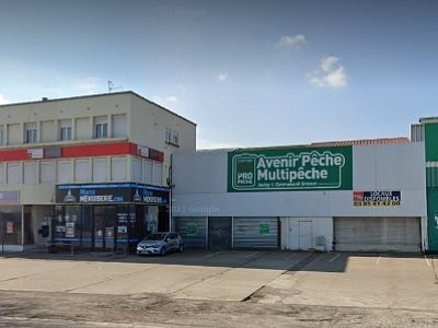 LOCAL COMMERCIAL A VENDRE - ST REMY - 330 m2 - 230000 € 