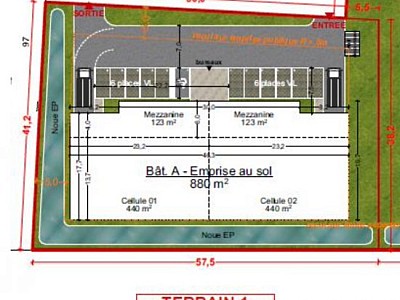 LOCAL D ACTIVITE A LOUER - COLOMBIER SAUGNIEU - 1126 m2 divisibles  partir de 563 m2 - 96 € HC/m<sup>2</sup>/an