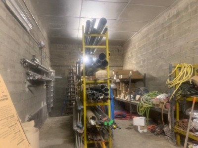LOCAL D ACTIVITE - ST LOUP DE VARENNES - 263 m2 - RÉALISÉ