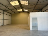 LOCAL D ACTIVITE A LOUER - VARENNES LE GRAND - 300 m2 - 60 € HC et HT/m<sup>2</sup>/an