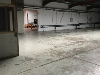 LOCAL D ACTIVITE A VENDRE - BELLIGNAT - 1540,85 m2 - 817650 € 